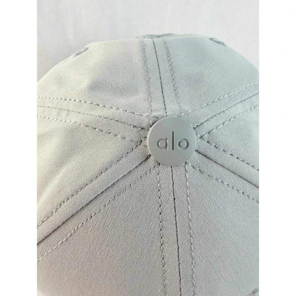 ALO Prestige Off-Duty Cap – Soft Sage Green